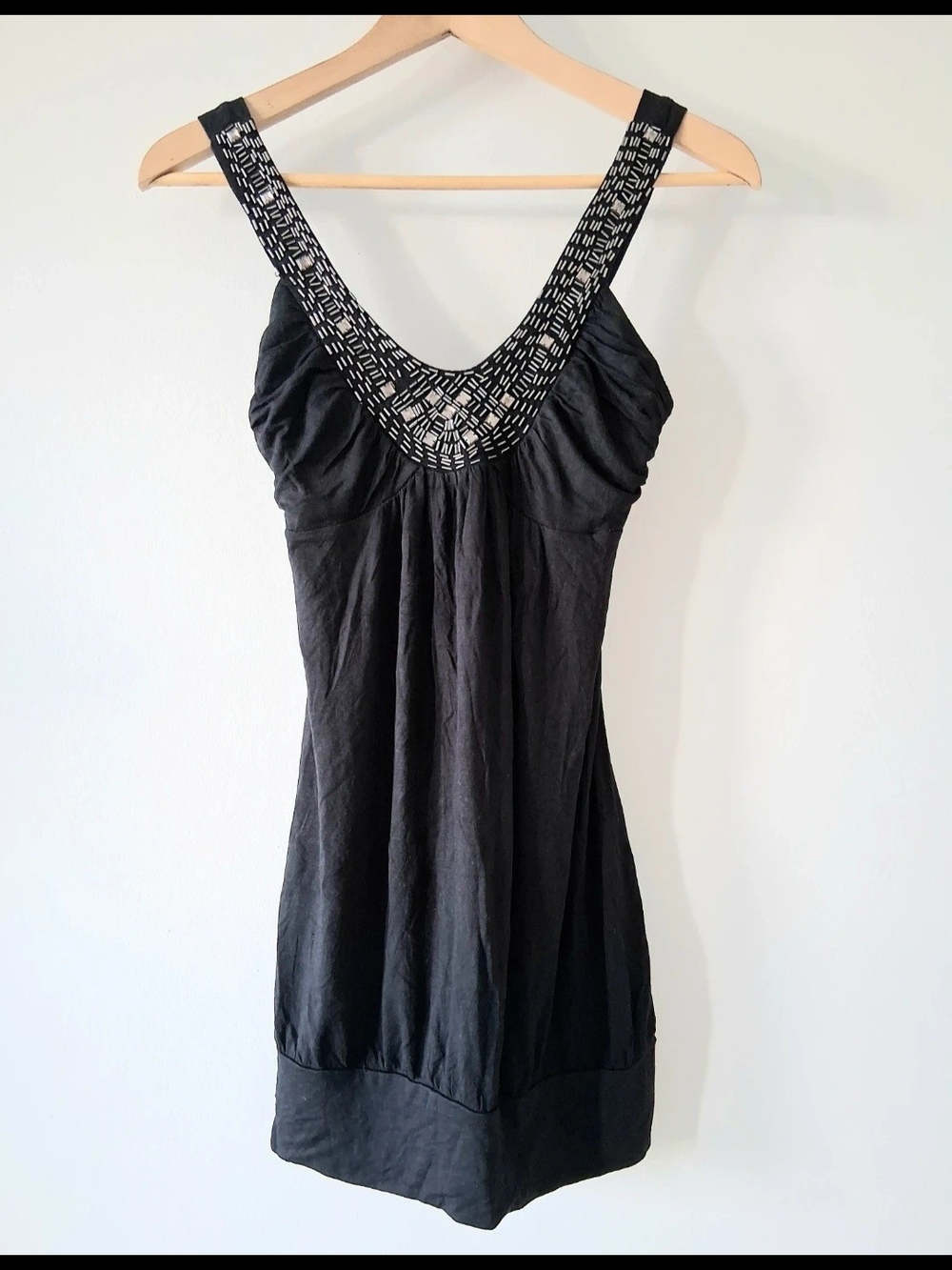 Smart Set Beaded Neckline Mini Dress Women Sz S/XS
